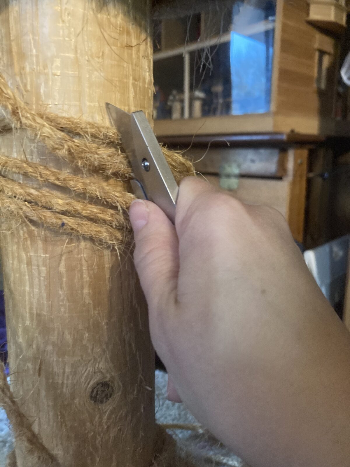 How to Refurbish an old cat Scratching Post Doing ItProjects with